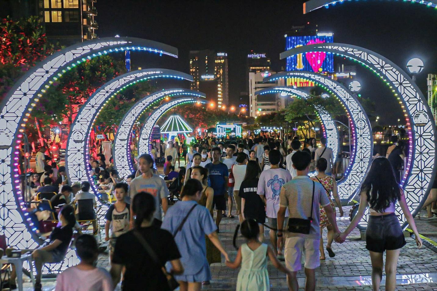 Kinh tế đêm Đà Nẵng chưa phát triển xứng tầm