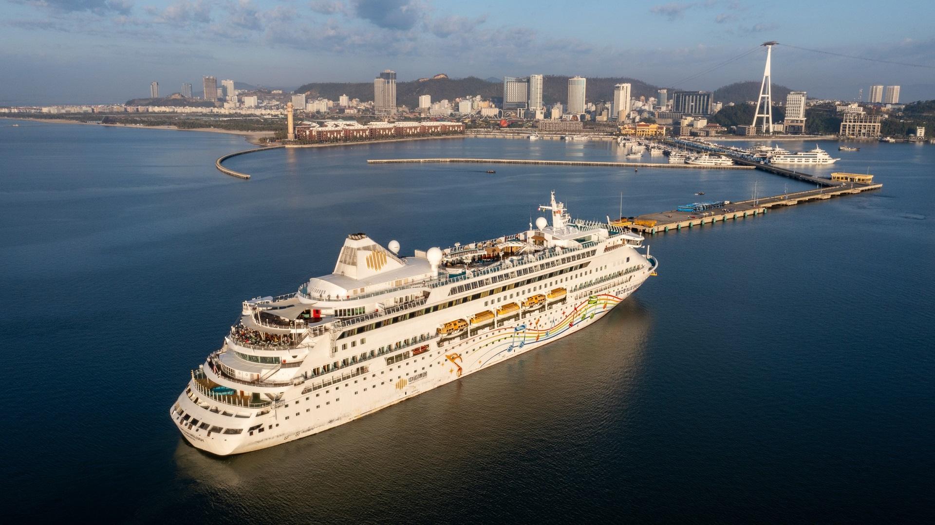 Cảng tàu Quốc tế Hạ Long đón lượng khách quốc tế tăng mạnh từng năm