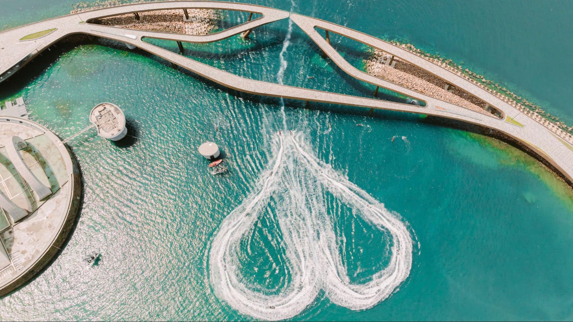 Jetski “họa thủy” đầy mãn nhãn trên mặt biển Phú Quốc.